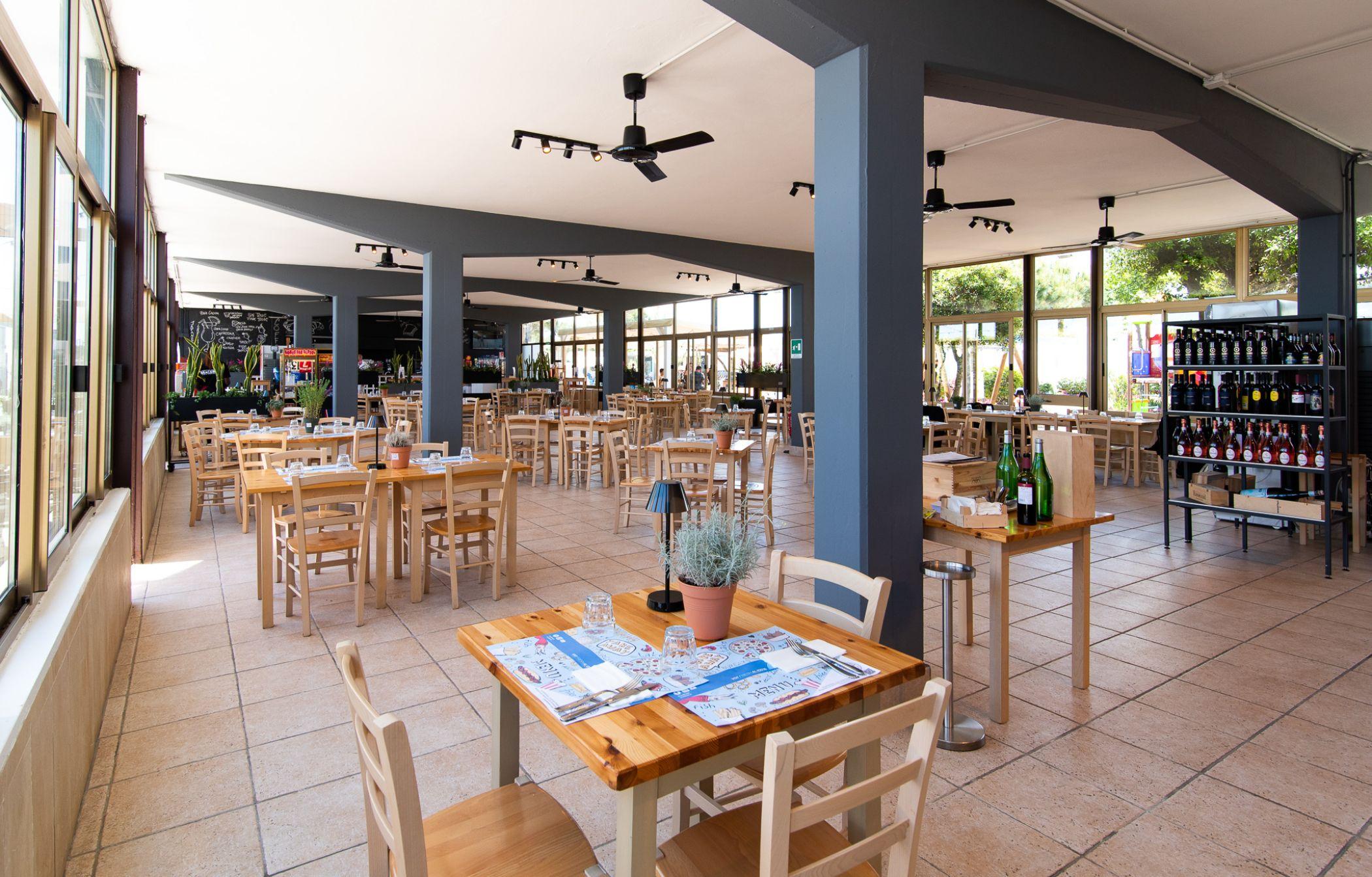 Club Del Sole Pini Boutique Resort Punta Marina Exteriör bild