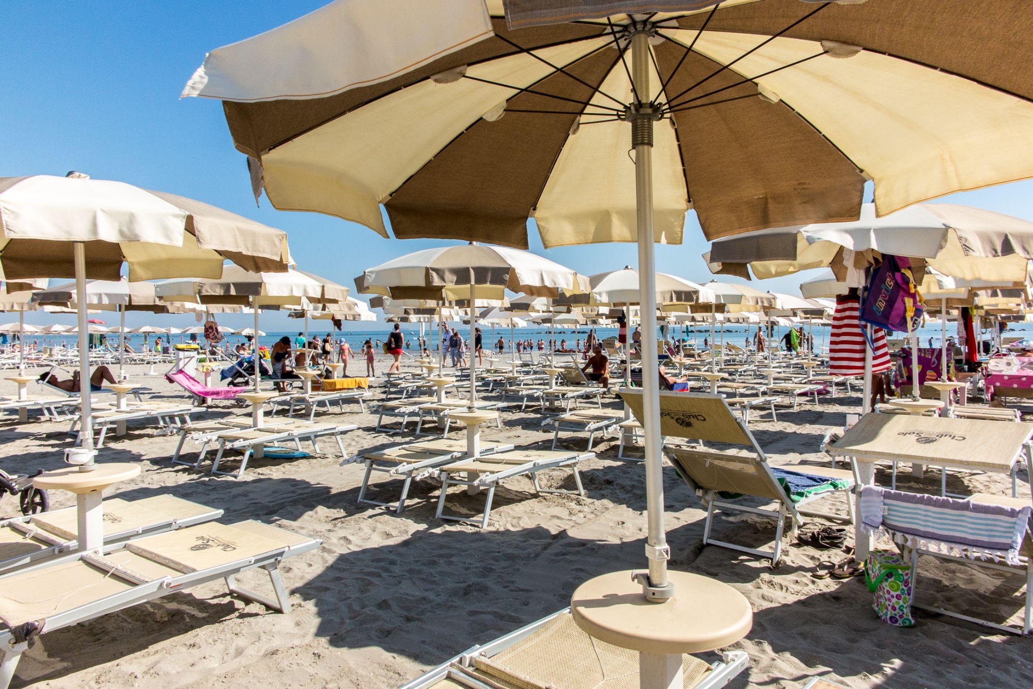 Club Del Sole Pini Boutique Resort Punta Marina Exteriör bild